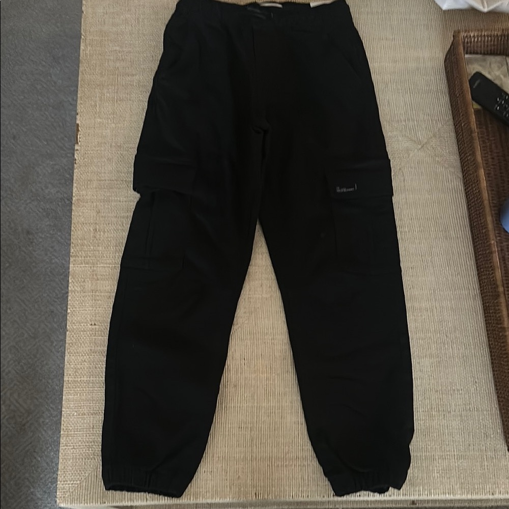 NEW Zara boys Black cargo Joggers with Elastic Cuffs and Relaxed Fit sz 11-12